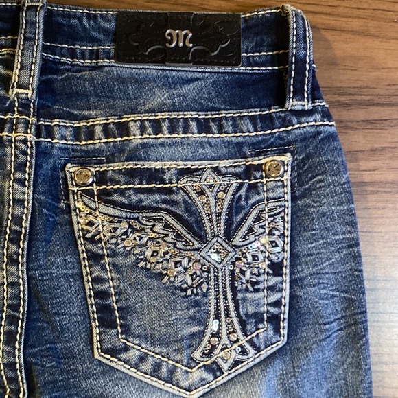 Miss Me Women’s Mid Rise Capri Skinny Jeans. New - Picture 6 of 7